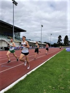 06. Nat. Sen 2020 Louis winning his 800m SF