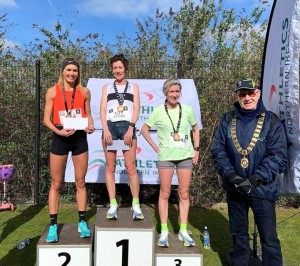 01. Sorcha & Ide NicDhomhnaill 1st & 3rd Titanic 10km